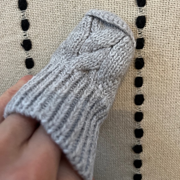 2x baby booties - Picture 9 of 10